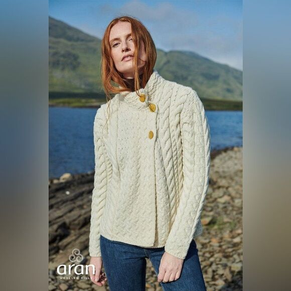 Aran Woollen Mills Super Soft Merino 3 Button Sweater Ivory Medium - Picture 1 of 9